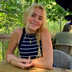 Meet your Posher, Alexa